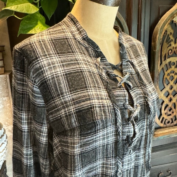 Madewell Terrence lace up pop over plaid flannel wool blend top - Picture 10 of 14